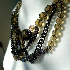 Nwt Chains + beads statement
